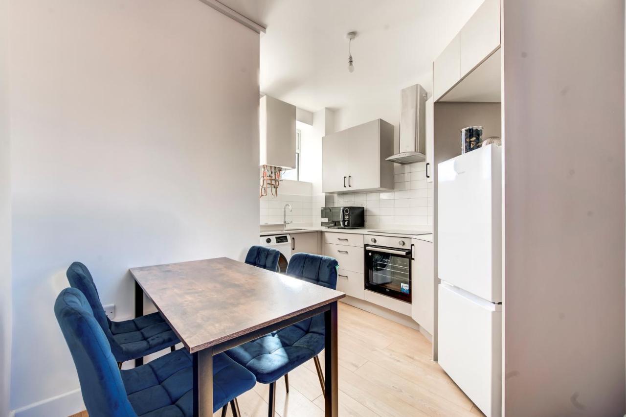 2 Bedroom Apartment In Brixton With Wi-Fi Londra Esterno foto
